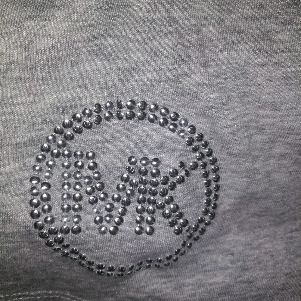 🆕⭐Michael Kors Grey Long sleeve top⭐